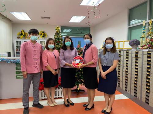 สนง.สภาฯมอบของปีใหม่ 210108 29