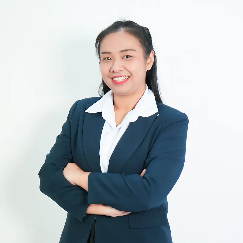 นางสุทธาทิพย์ เณรจาที