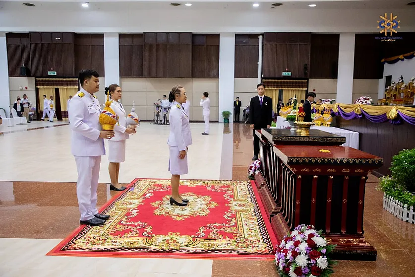 สำนักงานสภามหาวิทยาลัยพะเยา เข้าร่วมพิธีบวงสรวงสมเด็จพระนเรศวรมหาราช พิธีบำเพ็ญกุศลอุทิศถวายแด่สมเด็จพระนเรศวรมหาราช และพิธีวางพานพุ่ม เนื่องในวันสถาปนามหาวิทยาลัยพะเยา ครบรอบ 15 ปี
