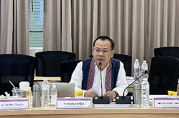 การประชุมคณะกรรมการประเมินตนเองของสภามหาวิทยาลัยพะเยา ประจำปี พ.ศ. 2566 ครั้งที่ 4 (3/2568)