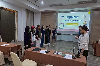 สำนักงานสภามหาวิทยาลัยพะเยา ร่วมกับ หน่วยตรวจสอบภายในจัดโครงการพัฒนาศักยภาพบุคลากรสำนักงานสภามหาวิทยาลัยพะเยาและโครงการพัฒนาองค์ความรู้ของหน่วยตรวจสอบภายใน
ณ โรงแรมวินแดม หัวหิน ปราณบุรี รีสอร์ท แอนด์ วิลล่า อำเภอปราณบุรี จังหวัดประจวบคีรีขันธ์
