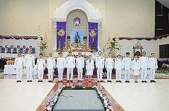 นายกสภามหาวิทยาลัยพะเยา และกรรมการสภามหาวิทยาลัยผู้ทรงคุณวุฒิ เข้าร่วมพิธีบวงสรวงสมเด็จพระนเรศวรมหาราชพิธีบำเพ็ญกุศลอุทิศถวายแด่สมเด็จพระนเรศวรมหาราช และพิธีวางพานพุ่ม เนื่องในวันสถาปนามหาวิทยาลัยพะเยา ครบรอบ 15 ปี
