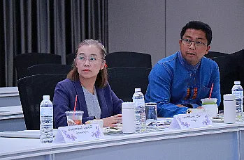 สำนักงานสภามหาวิทยาลัยพะเยา จัดการประชุมการแสดงวิสัยทัศน์และสัมภาษณ์ผู้ตอบรับการทาบทามเพื่อเข้ารับการสรรหาเป็นผู้สมควรดำรงตำแหน่งคณบดีคณะนิติศาสตร์ มหาวิทยาลัยพะเยา
