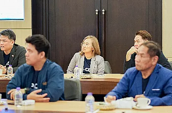 ผู้อำนวยการสำนักงานสภามหาวิทยาลัยพะเยา
ผ่านการอบรมหลักสูตร UP Carbon Neutrality สำหรับผู้บริหาร
ระหว่างวันที่ 29 กรกฎาคม – 26 สิงหาคม 2568