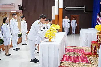 สำนักงานสภามหาวิทยาลัยพะเยา เข้าร่วมพิธีวันคล้ายวันพระบรมราชสมภพพระบาทสมเด็จพระบรมชนกาธิเบศร มหาภูมิพลอดุลยเดชมหาราช บรมนาถบพิตร วันชาติ และวันพ่อแห่งชาติ 5 ธันวาคม 2568