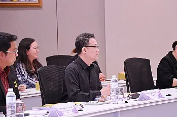 การแสดงวิสัยทัศน์และสัมภาษณ์ผู้ตอบรับการทาบทามเพื่อเข้ารับการสรรหาเป็นผู้สมควรดำรงตำแหน่งคณบดีคณะบริหารธุรกิจและนิเทศศาสตร์ มหาวิทยาลัยพะเยา