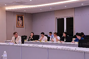 การแสดงวิสัยทัศน์และสัมภาษณ์ผู้ตอบรับการทาบทามเพื่อเข้ารับการสรรหาเป็นผู้สมควรดำรงตำแหน่งคณบดีคณะบริหารธุรกิจและนิเทศศาสตร์ มหาวิทยาลัยพะเยา