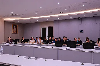 การแสดงวิสัยทัศน์และสัมภาษณ์ผู้ตอบรับการทาบทามเพื่อเข้ารับการสรรหาเป็นผู้สมควรดำรงตำแหน่งคณบดีคณะบริหารธุรกิจและนิเทศศาสตร์ มหาวิทยาลัยพะเยา