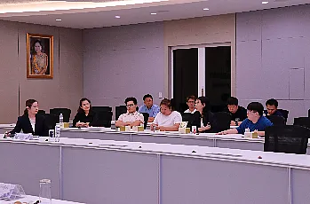 การแสดงวิสัยทัศน์และสัมภาษณ์ผู้ตอบรับการทาบทามเพื่อเข้ารับการสรรหาเป็นผู้สมควรดำรงตำแหน่งคณบดีคณะบริหารธุรกิจและนิเทศศาสตร์ มหาวิทยาลัยพะเยา