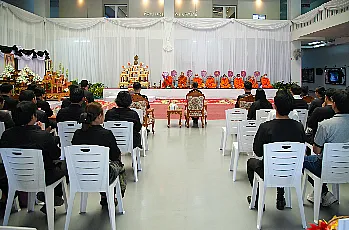 ผู้อำนวยการสำนักงานสภามหาวิทยาลัยพะเยา พร้อมด้วยบุคลากร เข้าร่วมพิธีตักบาตรอุทิศถวายเป็นพระกุศลแด่สมเด็จพระเจ้าลูกเธอ เจ้าฟ้าพัชรกิติยาภา นเรนทิราเทพยวดี กรมหลวงราชสาริณีสิริพัชร มหาวัชรราชธิดา ในวาระครบปัณรสมวาร