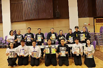 นายกสภามหาวิทยาลัยพะเยา กรรมการสภามหาวิทยาลัยผู้ทรงคุณวุฒิ เยี่ยมชมกิจกรรมนิทรรศการ “16 เรื่องเล่าดีดี 16 ปี มหาวิทยาลัยพะเยา” และกิจกรรมพิเศษ “16 จุด Check-in”