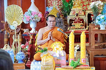 สำนักงานสภามหาวิทยาลัยพะเยาจัดกิจกรรมถวายเทียนพรรษา ประจำปี 2569